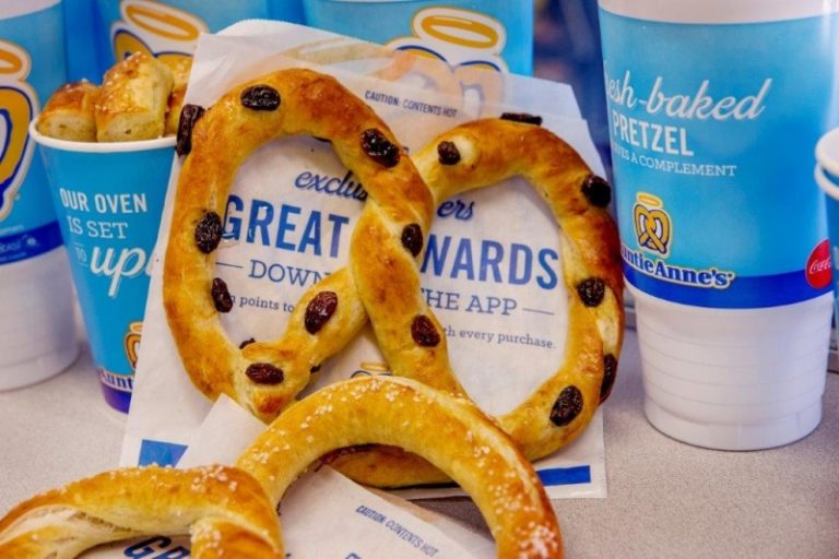 1545475423AuntieAnnes 768x512